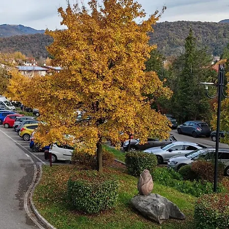 L'angolo Di Filippo Ii Piano Daire