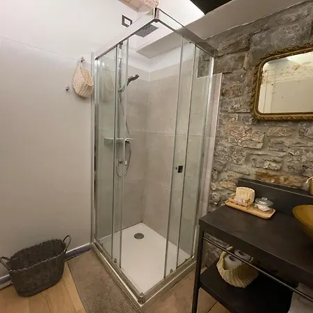 L'angolo Di Filippo Ii Piano Daire