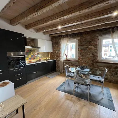 Daire L'angolo Di Filippo Ii Piano *