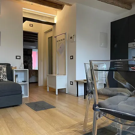 L'angolo Di Filippo Ii Piano Apartment *
