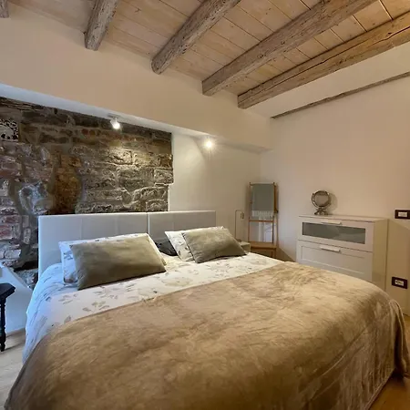 Апартаменты L'angolo Di Filippo Ii Piano