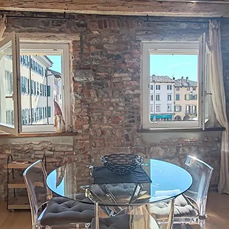 L'angolo Di Filippo Ii Piano *