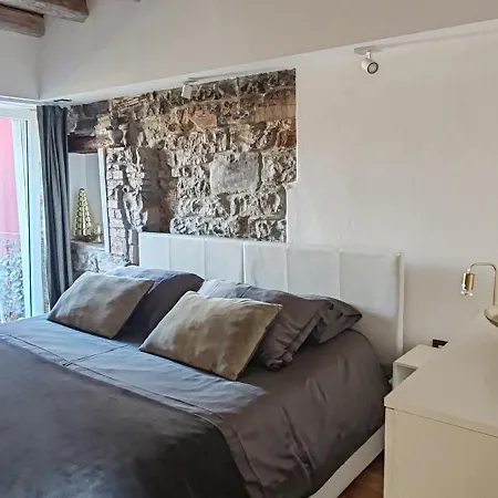 L'angolo Di Filippo Ii Piano *