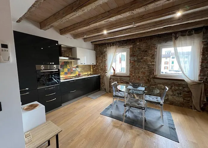 Apartman L'angolo Di Filippo Ii Piano *