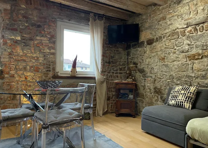 Apartman L'angolo Di Filippo Ii Piano *