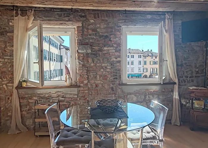 L'angolo Di Filippo Ii Piano *