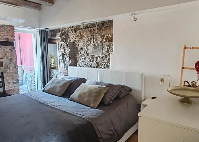 L'angolo Di Filippo Ii Piano *